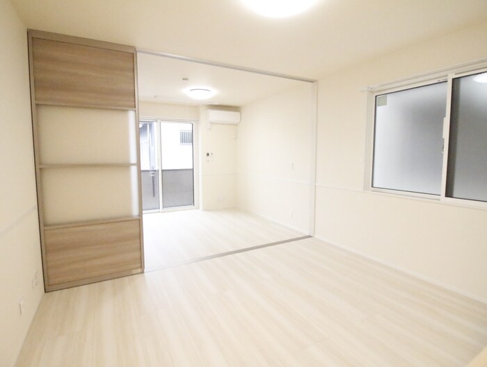 物件内観写真10　(居室)