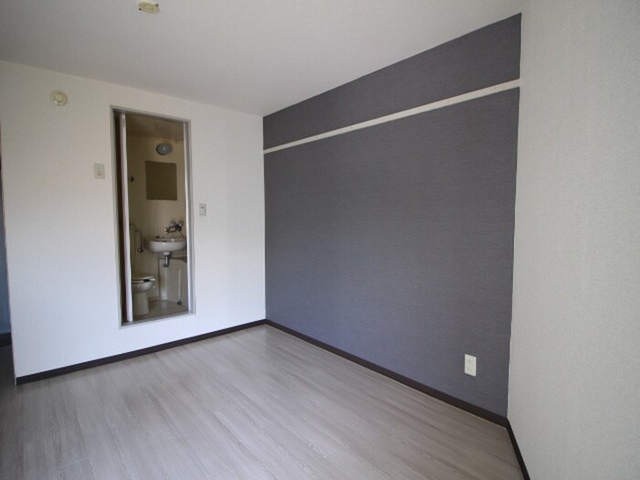 物件内観写真15　(居室)