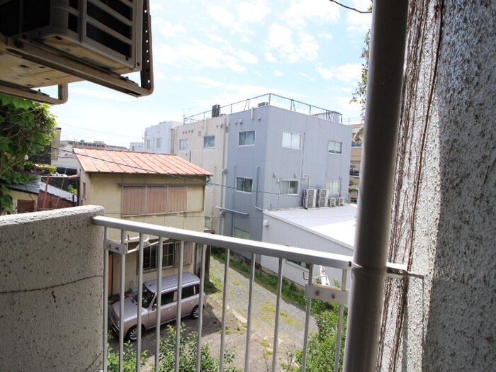 物件内観写真16　(室内からの展望)