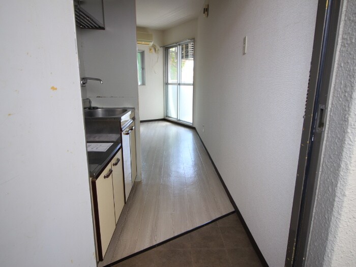 物件内観写真22　(玄関)