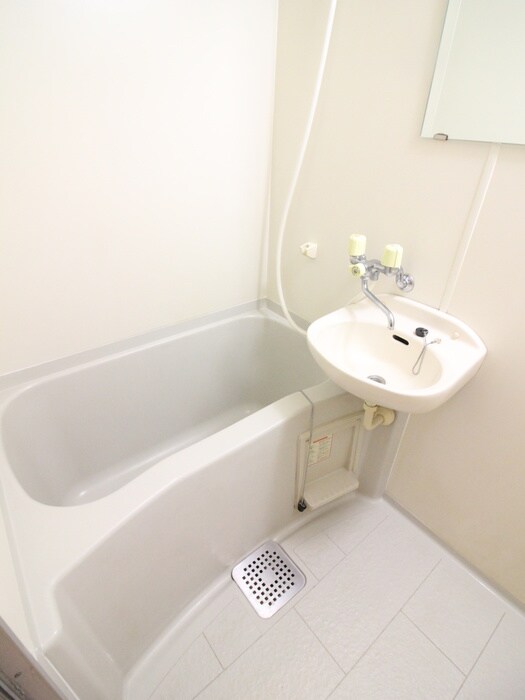 物件内観写真10　(バス／シャワールーム等)