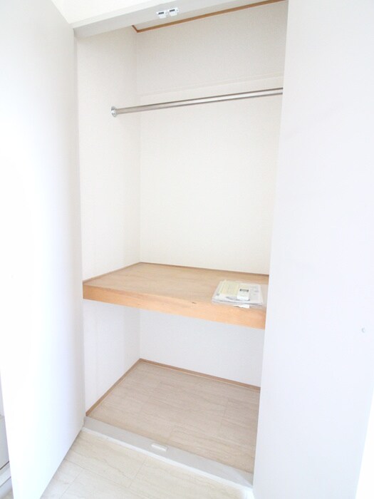 物件内観写真14　(収納)