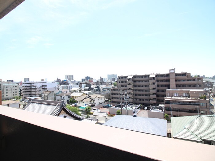 物件内観写真22　(室内からの展望)