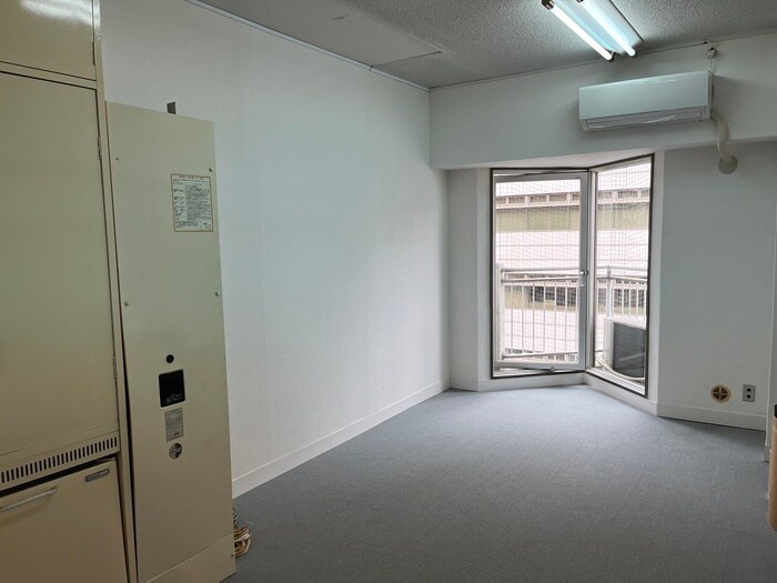 物件内観写真5　(居室)