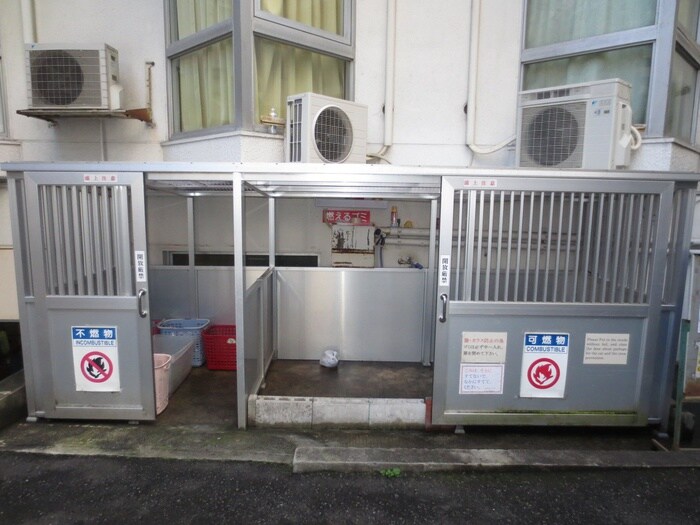 物件外観写真4　(建物設備)