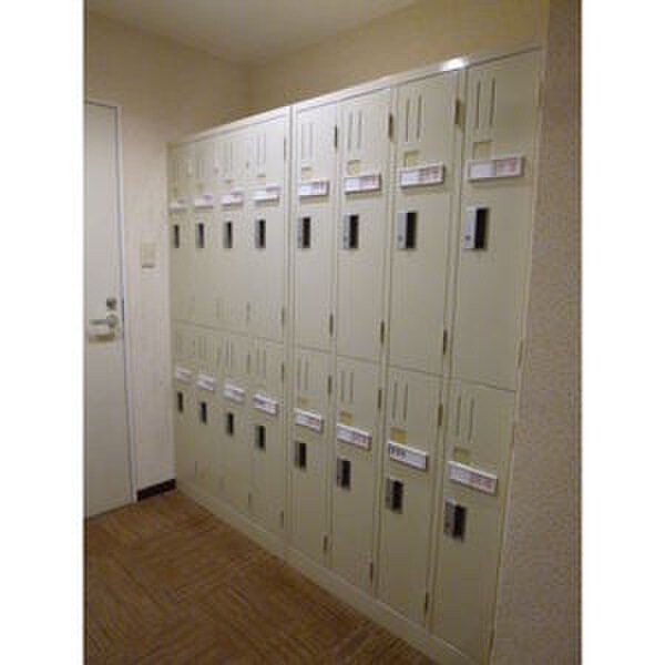 物件外観写真4　(建物設備)