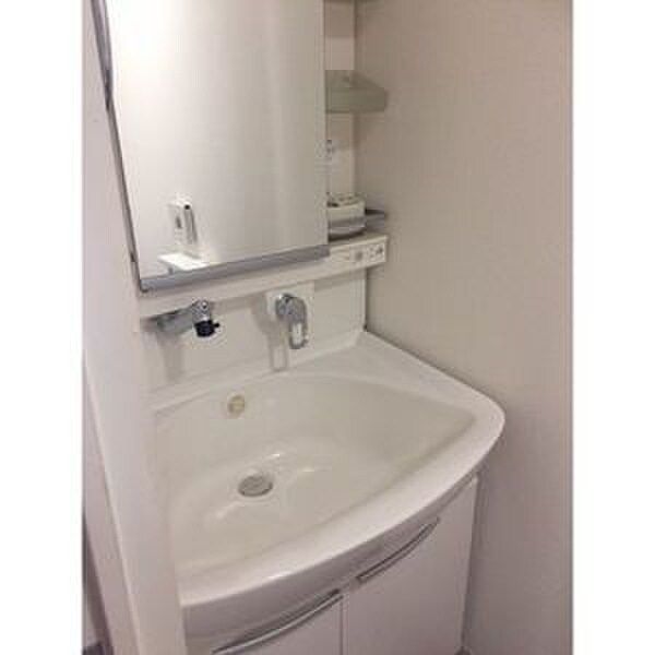 物件内観写真11　(洗面)