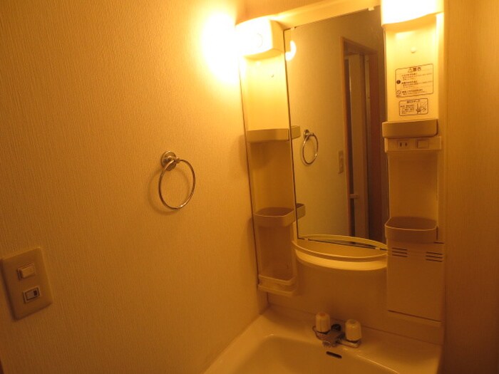 物件内観写真10　(洗面)