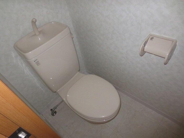 物件内観写真12　(トイレ)