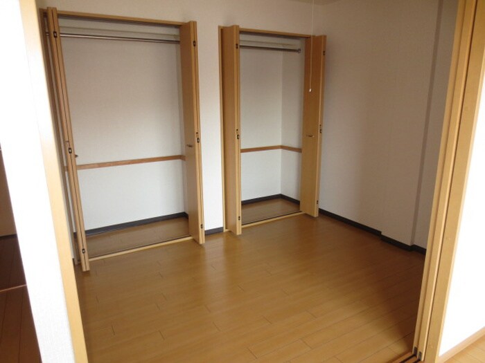 物件内観写真13　(居室)