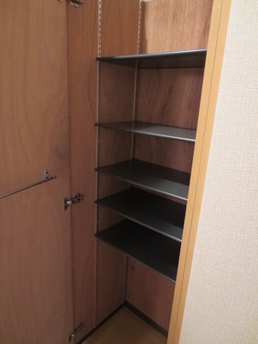 物件内観写真14　(靴箱)
