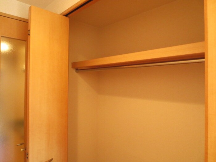 物件内観写真13　(収納)