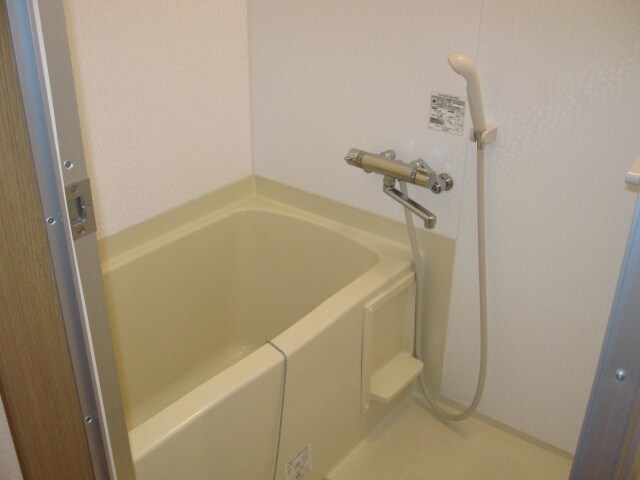 物件内観写真9　(トイレ)