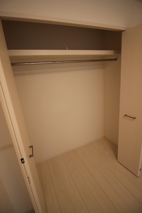 物件内観写真7　(収納)