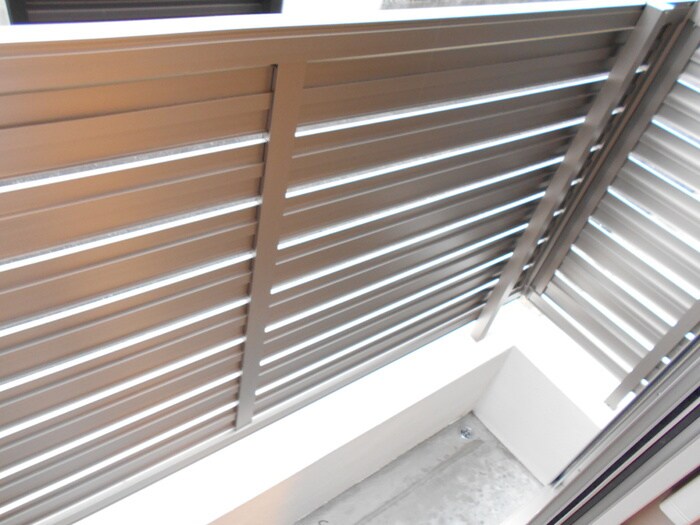 物件内観写真11　(ベランダ・バルコニー)