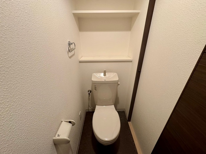 物件内観写真12　(トイレ)