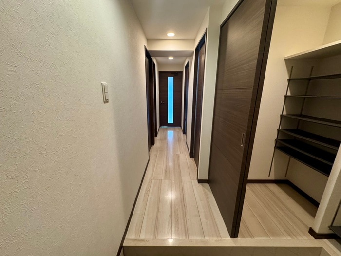 物件内観写真17　(廊下)