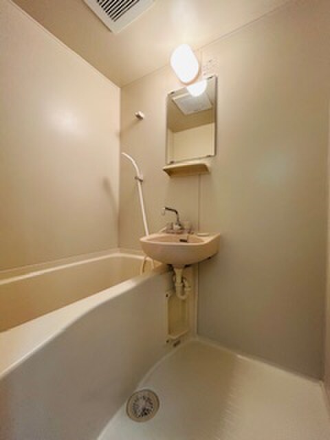 物件内観写真11　(バス／シャワールーム等)