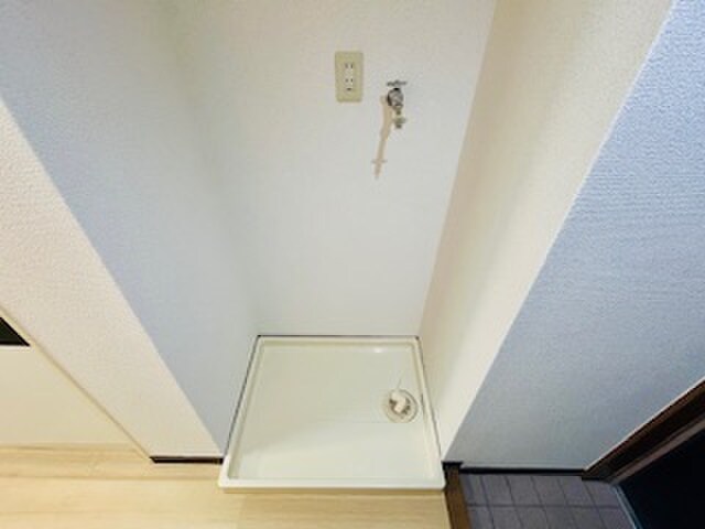 物件内観写真21　(洗濯機置場)