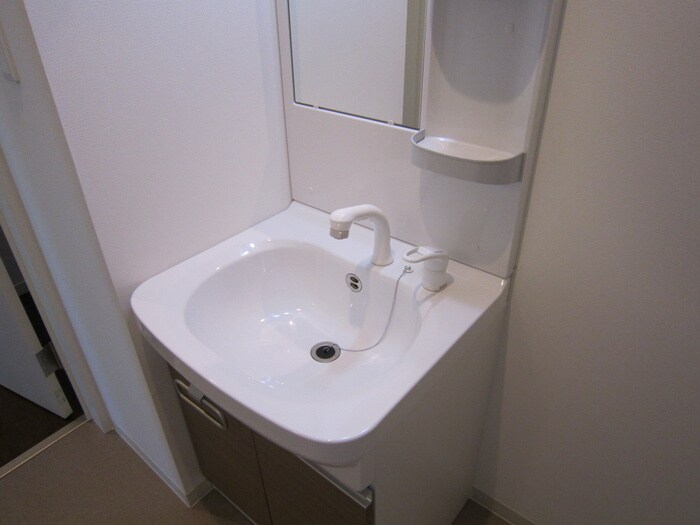 物件内観写真12　(洗面)