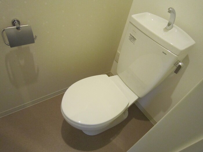 物件内観写真13　(トイレ)