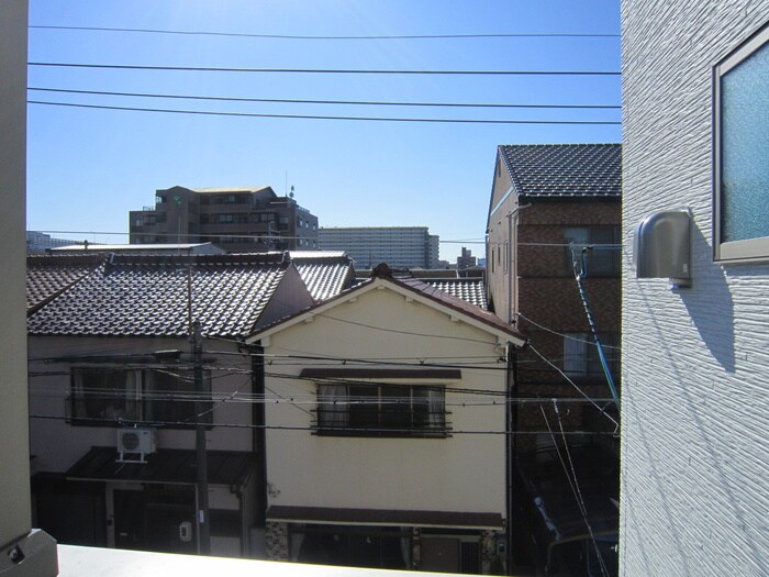 物件内観写真17　(室内からの展望)