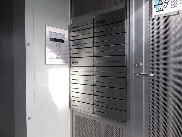 物件外観写真4　(建物設備)