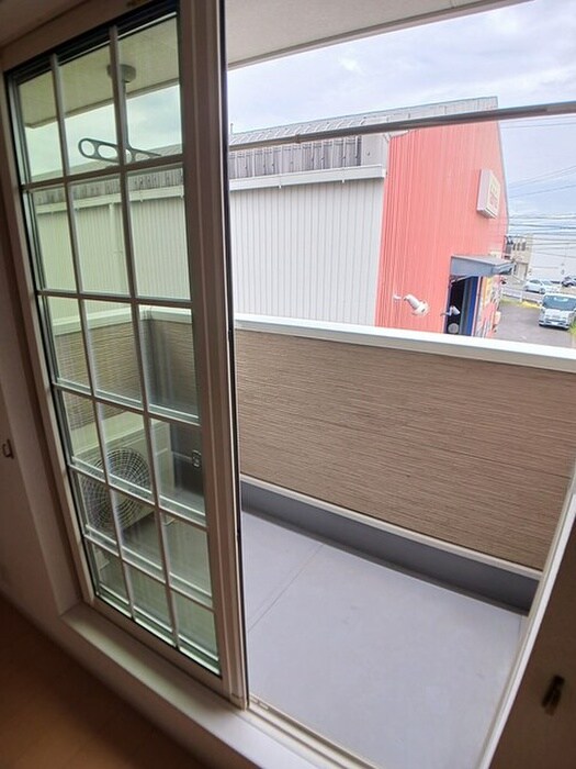 物件内観写真11　(ベランダ・バルコニー)