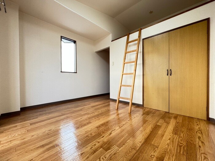 物件内観写真7　(居室)