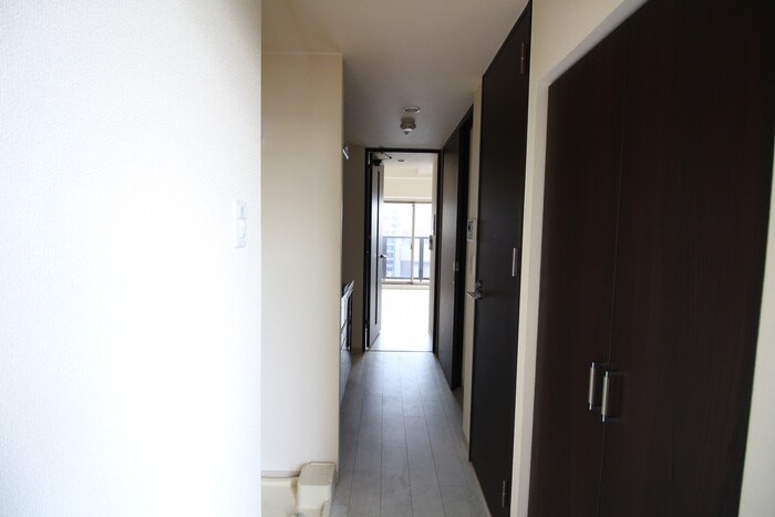 物件内観写真19　(廊下)