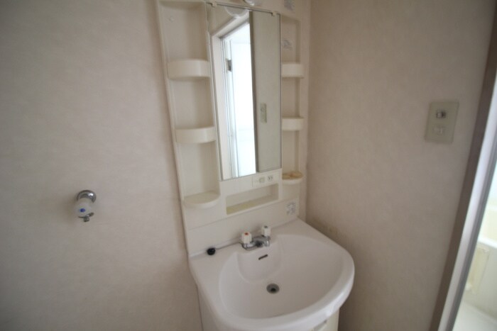 物件内観写真12　(洗面)