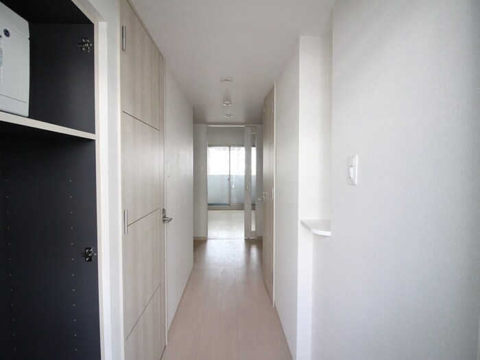 物件内観写真7　(廊下)