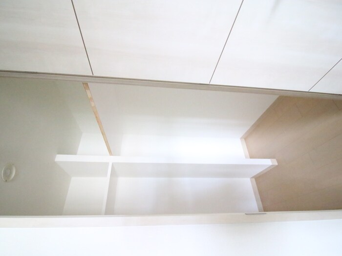 物件内観写真11　(収納)