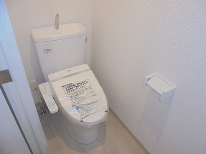 物件内観写真13　(トイレ)