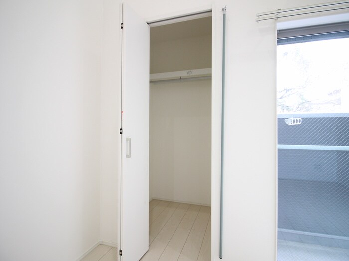 物件内観写真9　(収納)