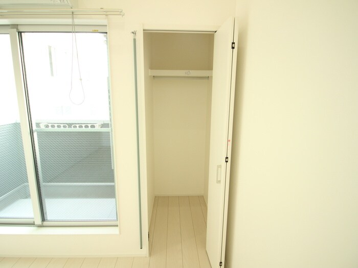 物件内観写真9　(収納)