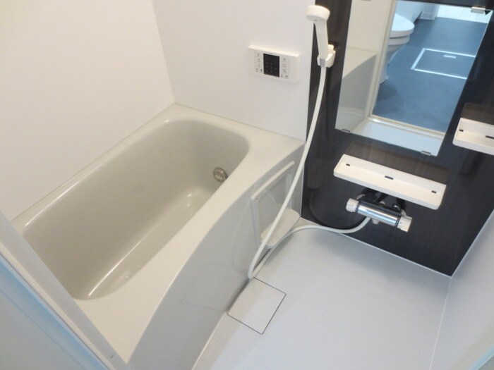 物件内観写真10　(バス／シャワールーム等)