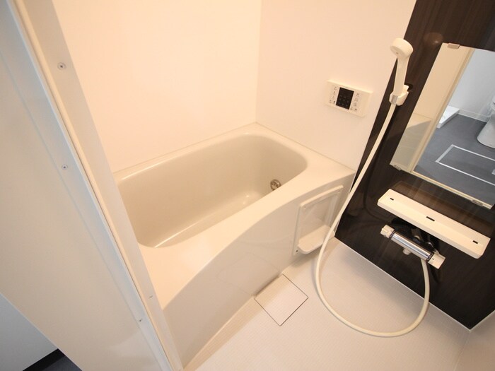 物件内観写真11　(バス／シャワールーム等)
