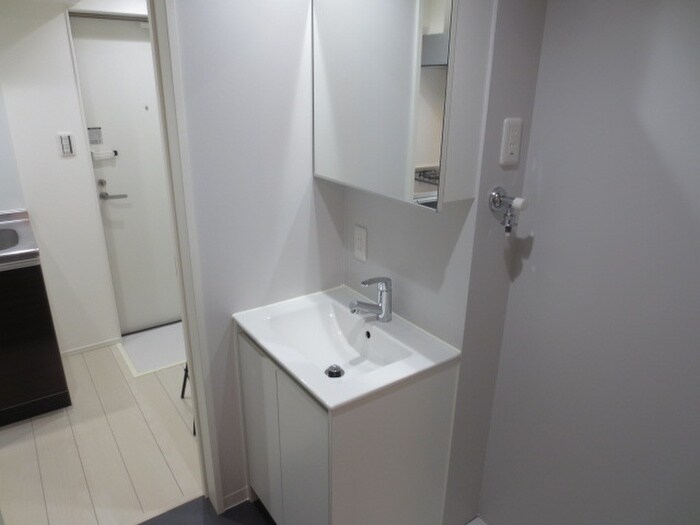 物件内観写真12　(洗面)