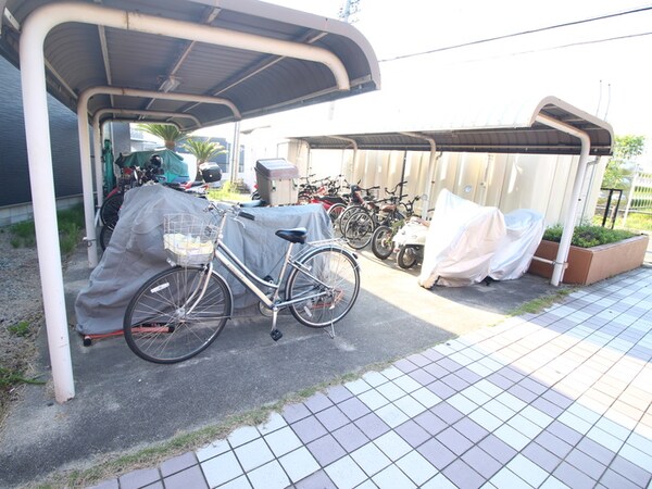 駐輪場