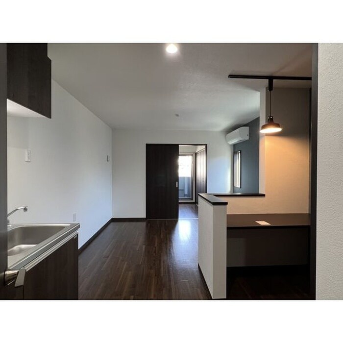 物件内観写真6　(居室)