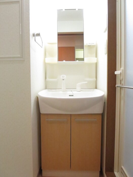 物件内観写真11　(洗面)