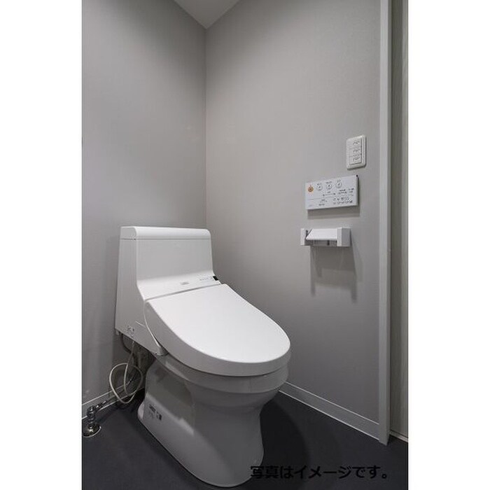 物件内観写真6　(トイレ)