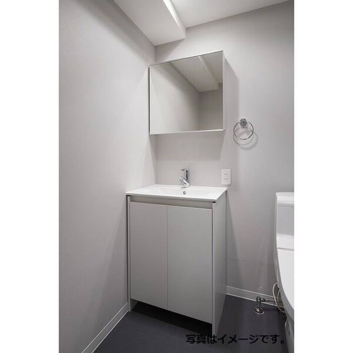 物件内観写真8　(洗面)