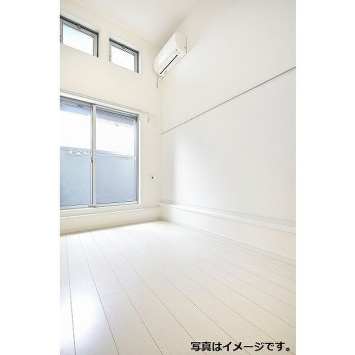 物件内観写真10　(居室)