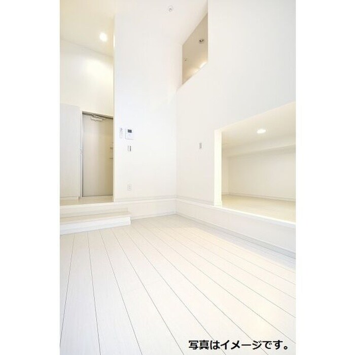 物件内観写真11　(廊下)