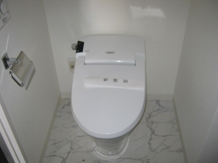 物件内観写真10　(トイレ)