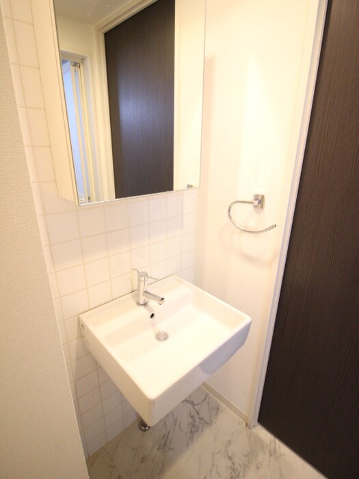 物件内観写真11　(洗面)