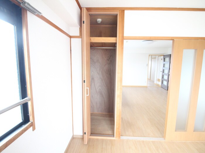 物件内観写真21　(収納)