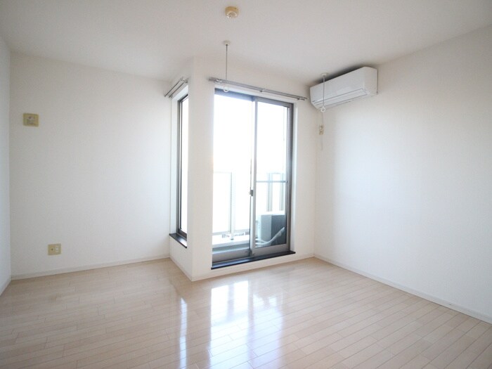 物件内観写真17　(居室)